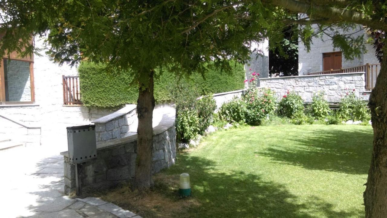 Coma De Alba Benasque Apartamento Exterior foto
