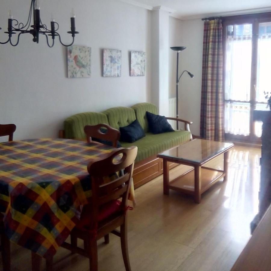 Coma De Alba Benasque Apartamento Exterior foto